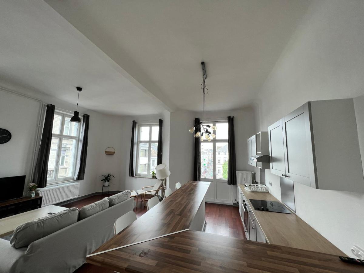 La Danish Home Liege Luaran gambar